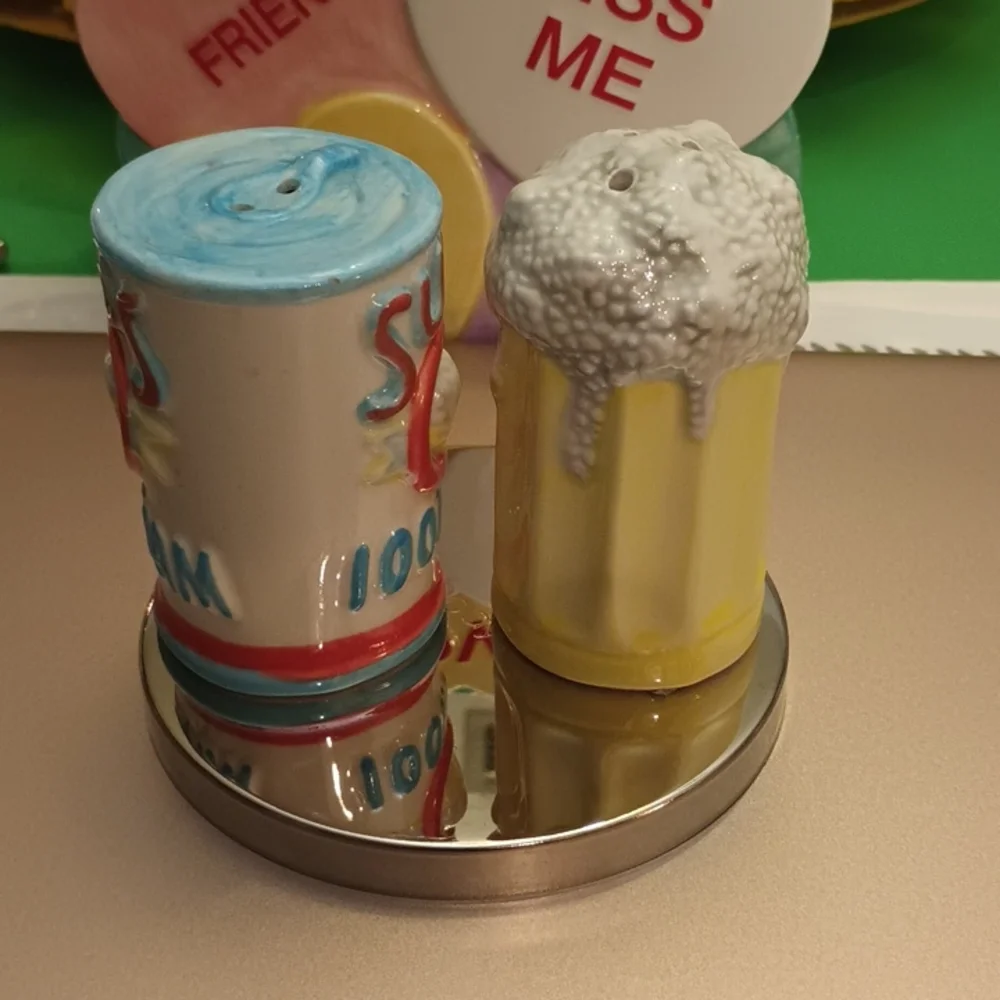 Fitz and Floyd ceramic beer can and beer mug